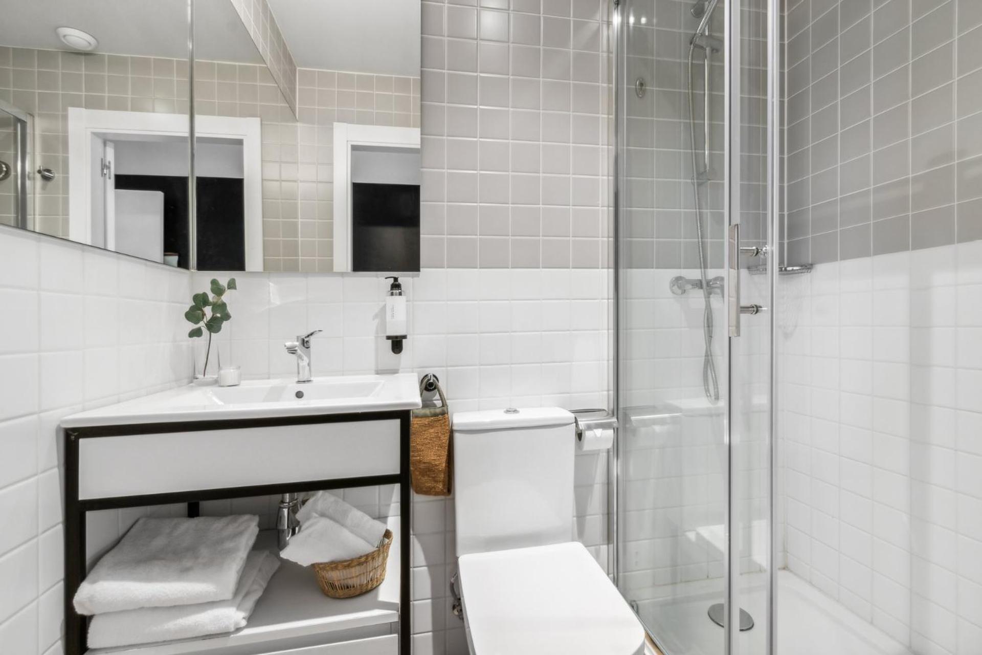 Home And Coliving Pamplona Phòng bức ảnh